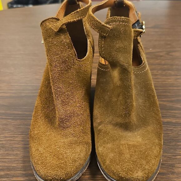 Frye Meghan Suede Ankle Booties - Chestnut - Size 7.5 - Picture 2 of 8